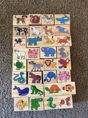 Set of 32 Assorted Animals Rubber Stamps